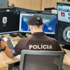 Três homens que estavam na lista da Interpol são presos com apoio da Polícia Federal