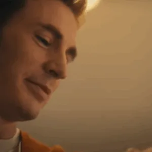 'Vingadores Doutor Destino' ganha trailer com Chris Evans