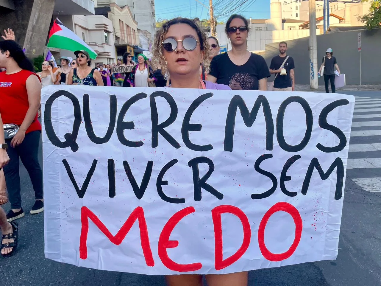 Em Santa Catarina, mulheres vão às ruas para protestar contra o feminicídio | Foto: Reprodução/Redes Sociais 