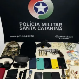 Após fuga e troca de tiros, BOPE prende grupo suspeito de sequestro em SC- Foto: BOPO/PMSC