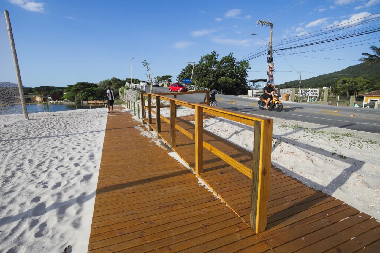 Barra da Lagoa ganha nova prainha