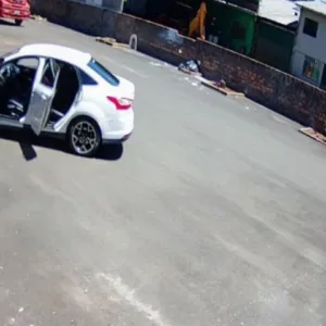 Bombeiros salvam recém-nascida de nove dias após engasgo em SC - Foto:  CBMSC/Cedido ao SCC10