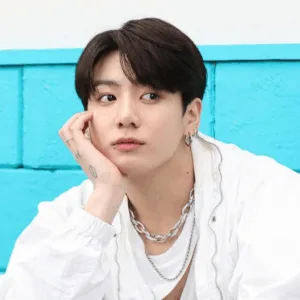 Brasileira é presa suspeita de perseguir Jungkook, astro do BTS, na Coreia do Sul