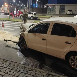 Colisão entre dois veículos deixa seis feridos em avenida de Lages | Foto: 5º BBM