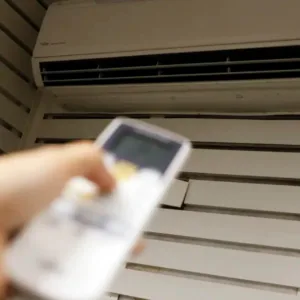 Como gastar menos com o uso do ar-condicionado? | Foto: Bruno Peres/Agência Brasil