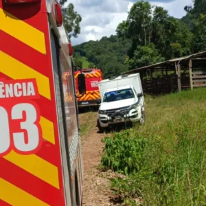 Corpo de mulher é encontrado boiando em rio no interior de SC - Foto: CBMSC