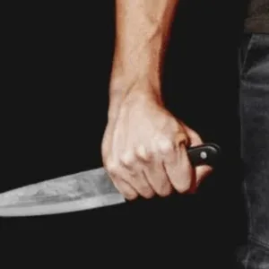 Homem é preso por tentativa de homicídio após agressão com faca em Lages | Imagem ilustrativa