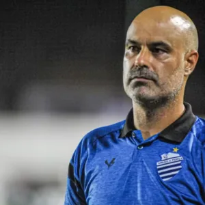 Joinville anuncia Cristian de Souza como novo técnico para a temporada 2026.| Foto: Augusto Oliveira/ASCOM CSA / Divulgação