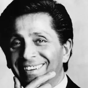 Marca Valentino anuncia morte de Valentino Garavani aos 93 anos | Foto: @realmrvalentino | Redes Sociais