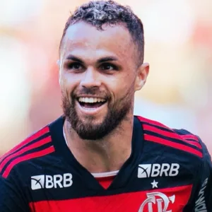 Michael deixa o Flamengo e fica livre no mercado | Foto: eaejoaosanttos/ Divulgação / Redes Sociais