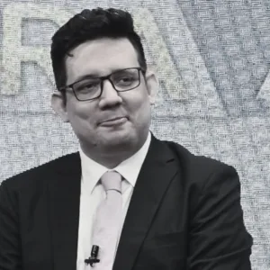 Morre jornalista e apresentador Erlan Bastos, aos 32 anos