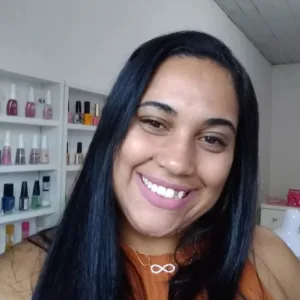Mulher morre após chaminé desabar em Joinville