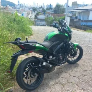 PM apreende menor envolvido em furto de motos em concessionária de Itajaí - Foto: PMSC