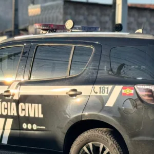 Foragido reage à prisão, troca tiros com a polícia e morre em SC - Foto: PMSC