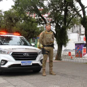 Polícia de SC já aplicou mais de 4,7 mil multas por uso de drogas em locais públicos