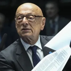 Senador Esperidião Amin protocola novo projeto propondo anistia