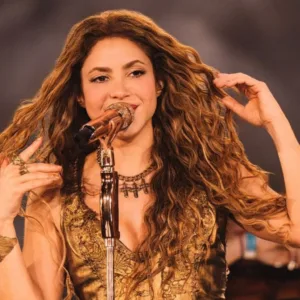 Shakira em Copacabana Prefeito do RJ faz postagem misteriosa; veja