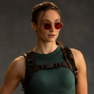 Sophie Turner como Lara Croft na série live-action