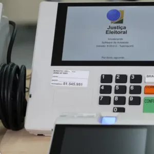 TSE propõe novas regras e recebe sugestões sobre eleições de 2026