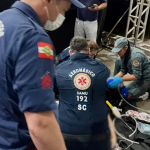 Trabalhador morre após queda de seis metros em SC