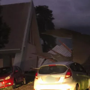 Vendaval atinge Ponte Alta do Norte e causa destelhamentos em moradias e comércios | Foto: Prefeitura de Ponte Alta do Norte