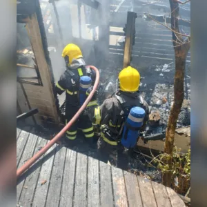 incêndio Florianópolis (2)