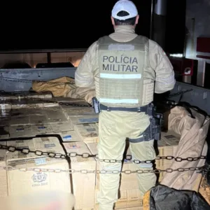 60 mil maços de cigarros são apreendidos na SC-135 | Foto: PMRV 