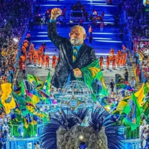 Acadêmicos de Niterói, escola que homenageou Lula, cai para o grupo de acesso | Foto: Ricardo Stucker/S1 Fotografia/CRIS LUCENA