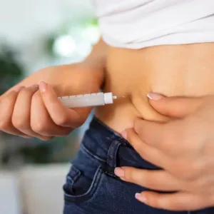 Anvisa alerta para risco de pancreatite ligado a canetas emagrecedoras | Imagem Ilustrativa | Foto: Stefamerpik/Freepik