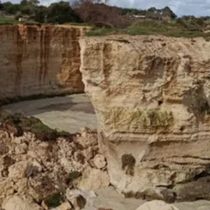 'Arco do Amor', na Itália, desaba no Dia dos Namorados após tempestade