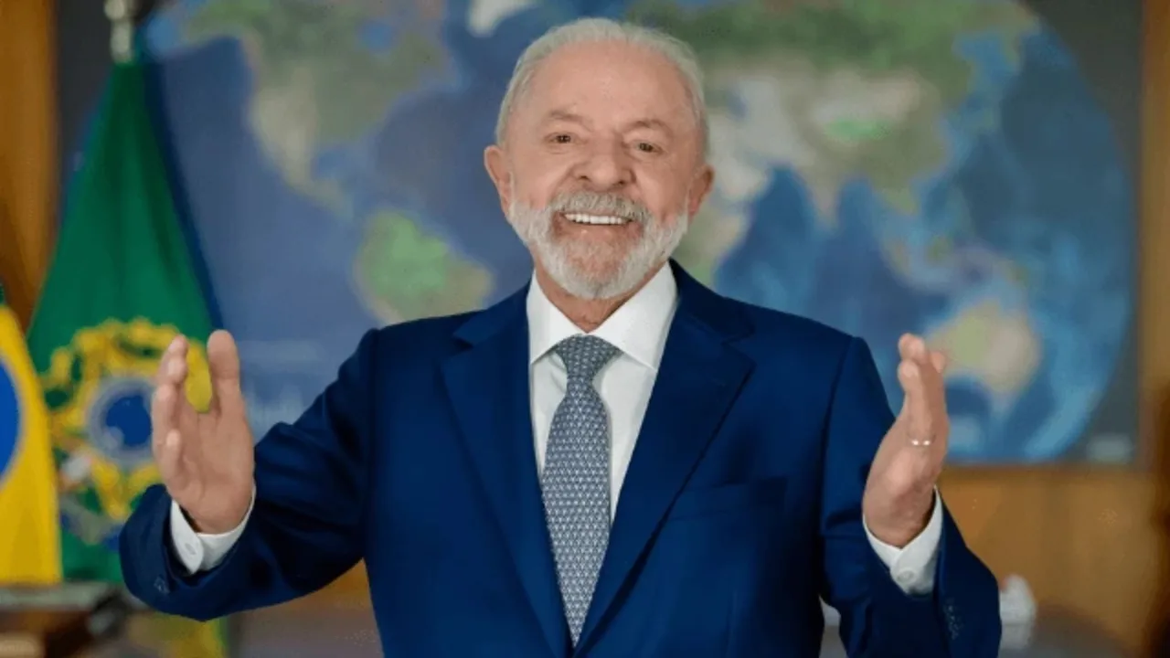 Enredo sobre Lula gera disputa judicial