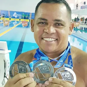 Ex-nadador paralímpico Adriano Lima morre aos 52 anos