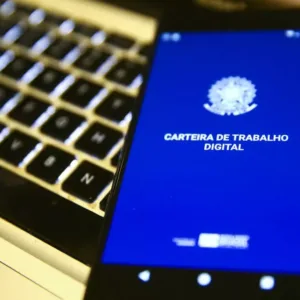 Fim da escala 6x1 pode ser votada em maio