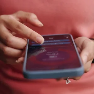 Fora do ar Bancos e Pix registram instabilidade e geram pico de reclamações no Brasil