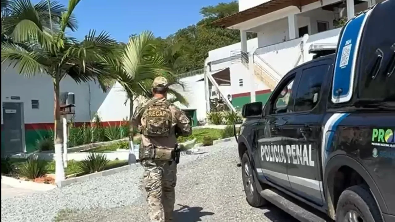 Homem foragido, condenado a 40 anos é preso em Santa Catarina