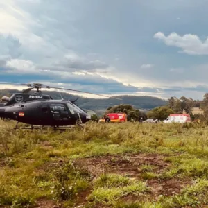 Homem morre após capotamento de trator.| Foto: SAER FRON / Divulgação