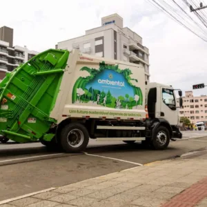 Lages terá novos horários na coleta de lixo em março