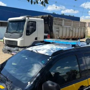 PRF flagra 94 toneladas de excesso de peso na BR-116 | Foto: Reprodução