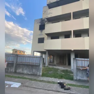 Polícia resgata segundo animal após morte de cão