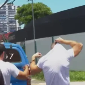 Morador de SC é preso por racismo em camarote de Salvador