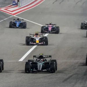 Tsunoda em duas equipes Veja quem são os pilotos reservas da F1 em 2026