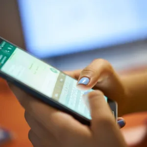 WhatsApp prepara recurso de segurança para menores no Brasil