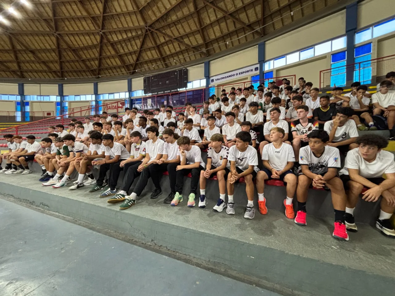 Lages sedia treinos das Seleções Catarinenses de Handebol