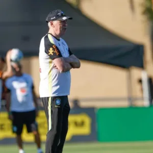 Ancelotti fala sobre Neymar e projeta duelo com a França.| Foto: Reprodução SBT Sports / Divulgação