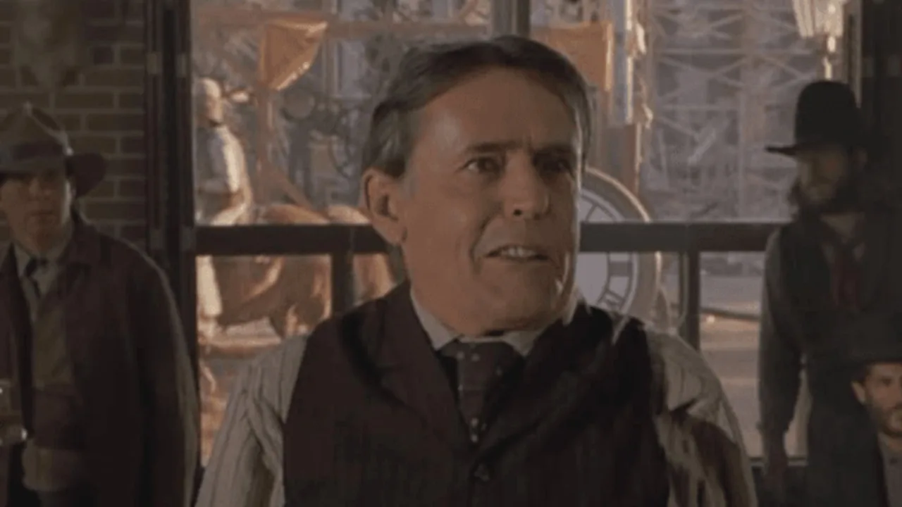 Ator de De Volta para o Futuro III morre aos 89 anos