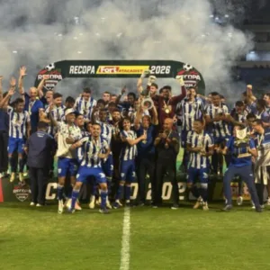 Avaí vence Figueirense e conquista Recopa Catarinense