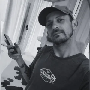 Cabeleireiro é morto a tiros em Joinville