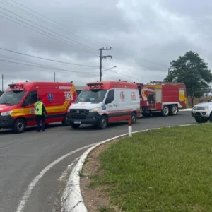 Colisão entre dois veículos mobiliza socorro na BR-282