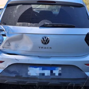 Colisão traseira envolve carro e caminhão na SC-114 em Palmeira | Foto: PMRv Serra