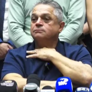 Confira momentos da coletiva do prefeito João Rodrigues | Foto: Reprodução